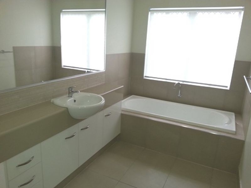27 Ulysses Avenue, Port Douglas QLD 4877