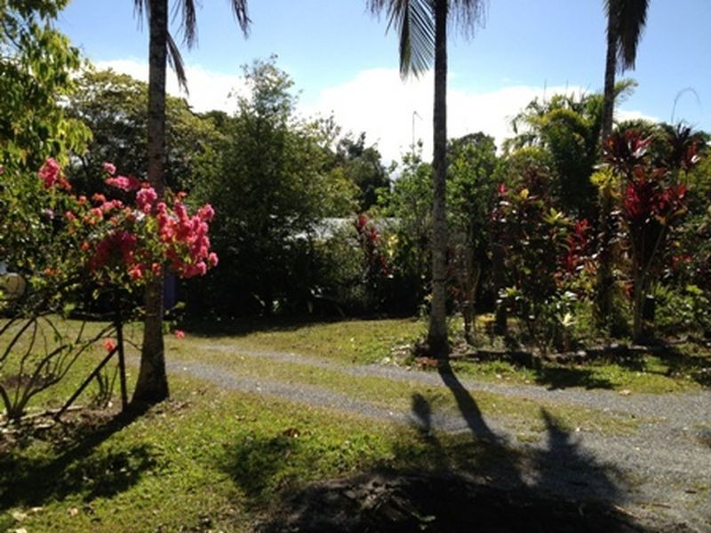 116 Upper Cassowary Road, Mossman QLD 4873