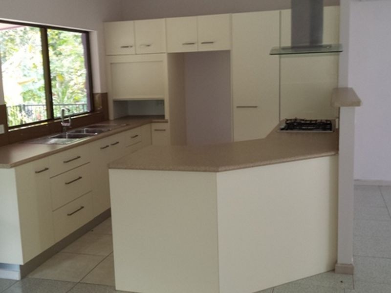 116 Upper Cassowary Road, Mossman QLD 4873