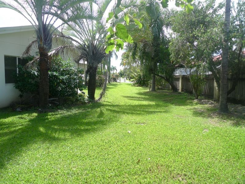 12 Ruby Close, Port Douglas QLD 4877