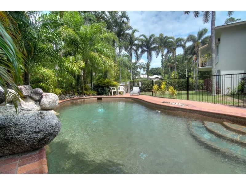 2 Jabiru/7 Osprey Close, Port Douglas QLD 4877