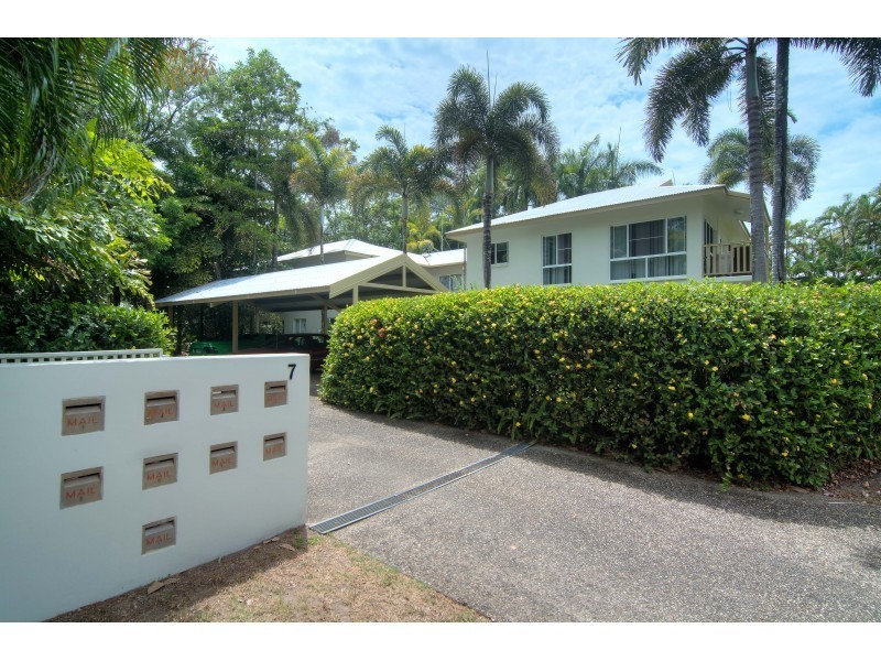 2 Jabiru/7 Osprey Close, Port Douglas QLD 4877