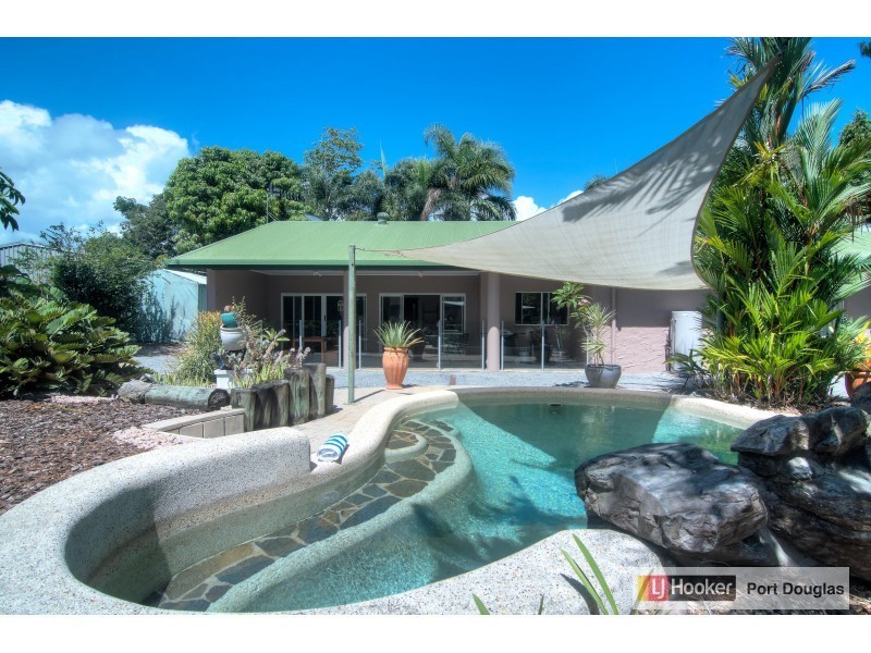3 Shalom Close, Cooya Beach QLD 4873