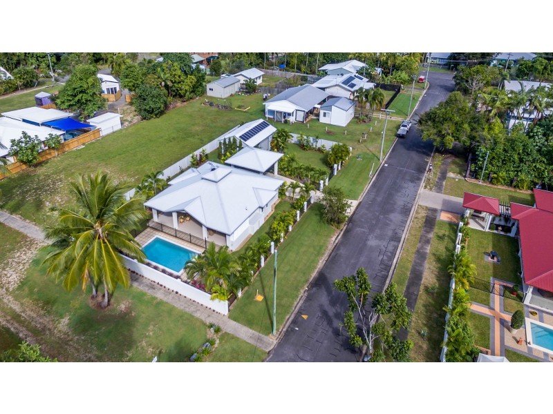 9 Janbal Street, Wonga Beach QLD 4873