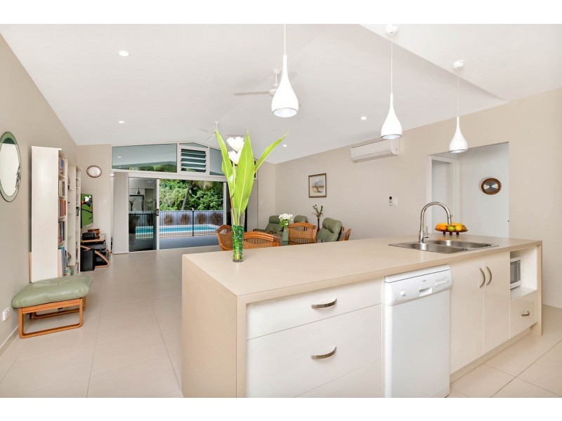 9 Janbal Street, Wonga Beach QLD 4873