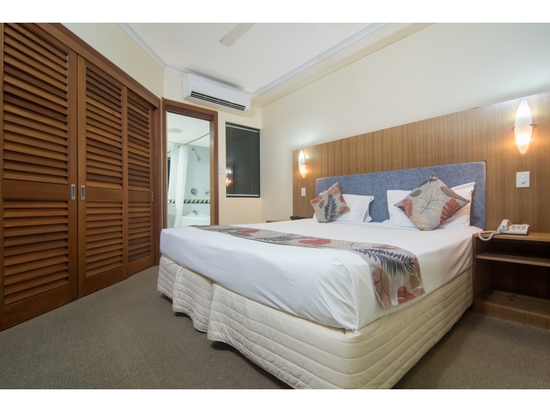 105 & 205 Pavilions/35 Macrossan Street, Port Douglas QLD 4877