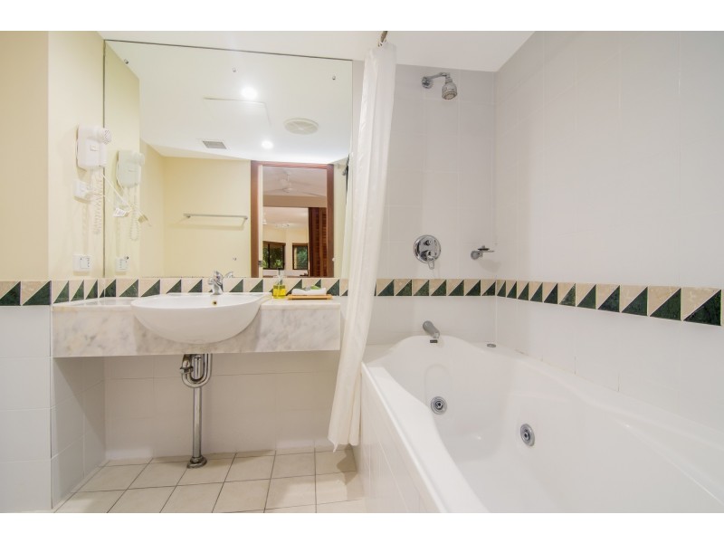105 & 205 Pavilions/35 Macrossan Street, Port Douglas QLD 4877