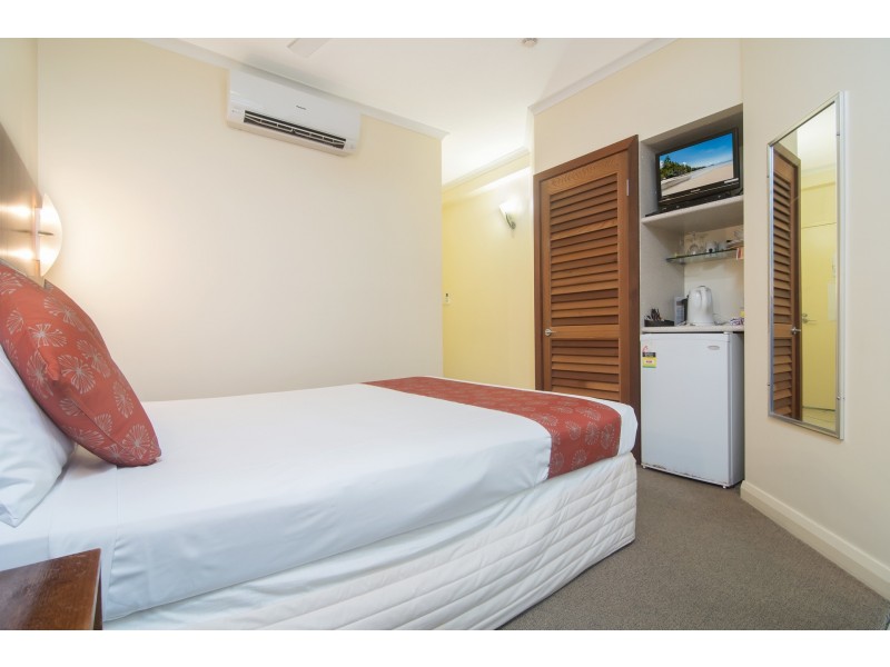 105 & 205 Pavilions/35 Macrossan Street, Port Douglas QLD 4877