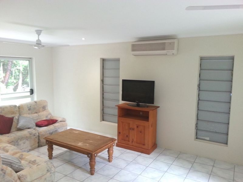 2/25 Pectan Avenue, Port Douglas QLD 4877