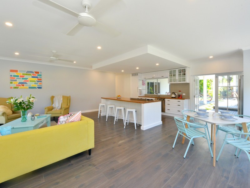 7 Endeavour Street, Port Douglas QLD 4877
