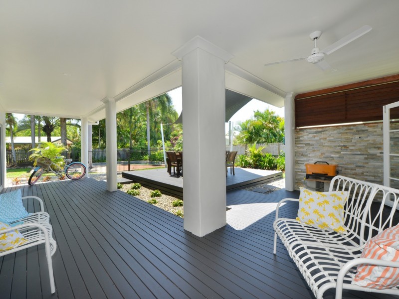 7 Endeavour Street, Port Douglas QLD 4877