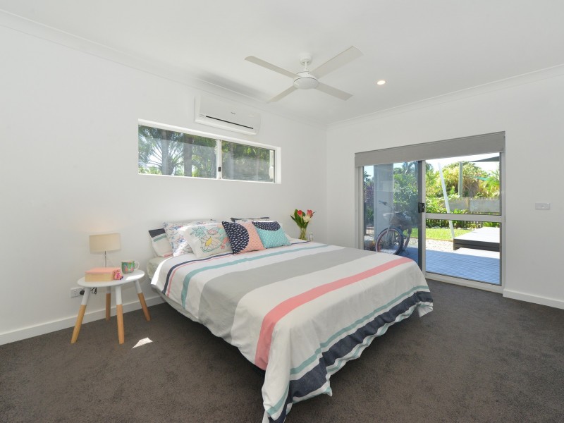 7 Endeavour Street, Port Douglas QLD 4877