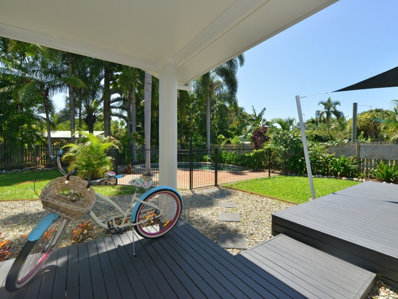 7 Endeavour Street, Port Douglas QLD 4877