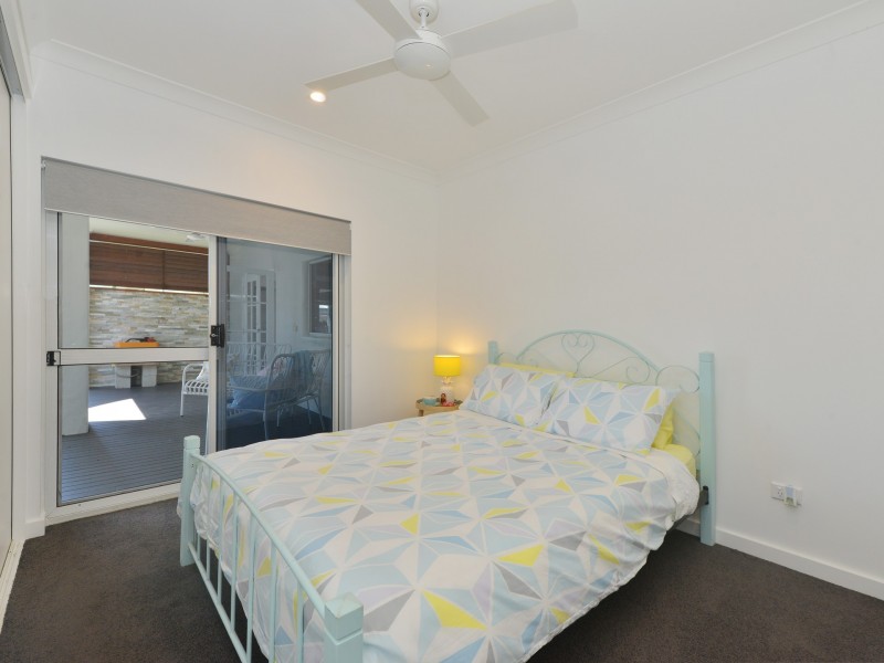 7 Endeavour Street, Port Douglas QLD 4877