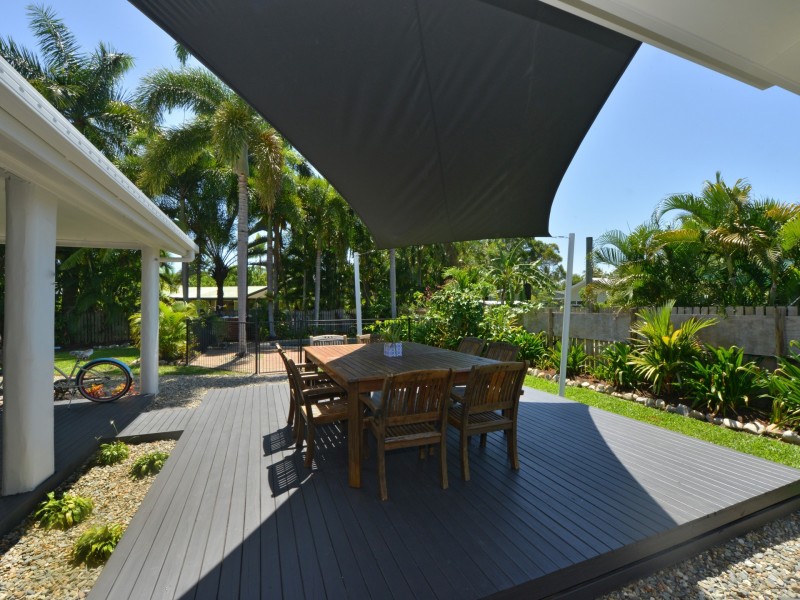 7 Endeavour Street, Port Douglas QLD 4877