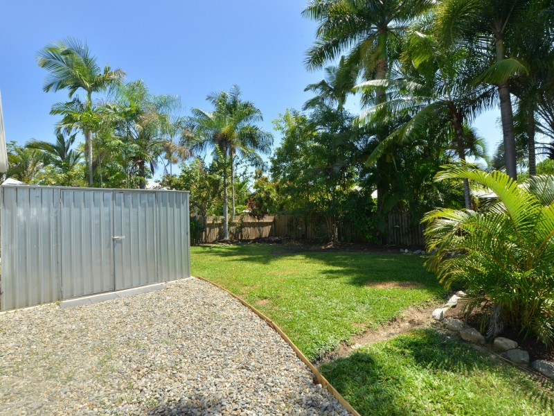 7 Endeavour Street, Port Douglas QLD 4877