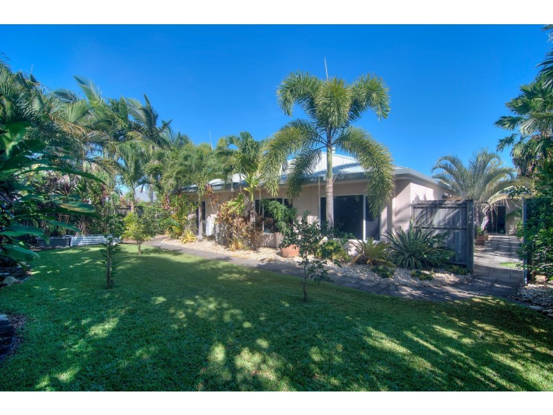 29 Brolga Street, Port Douglas QLD 4877