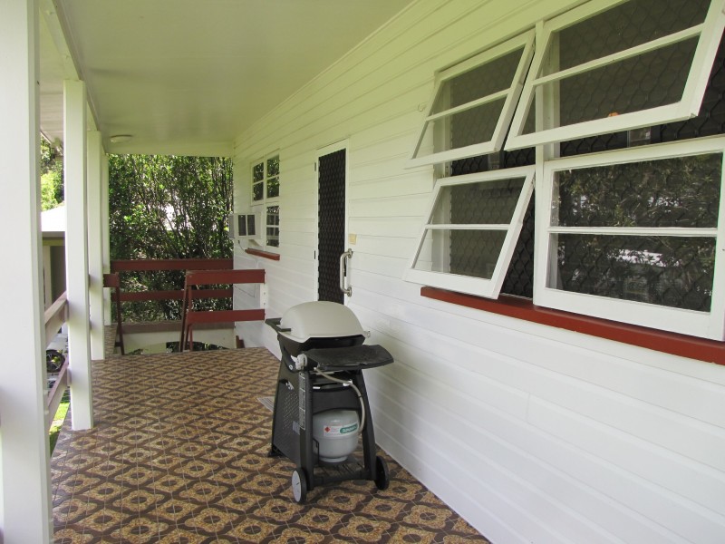 39 Mossman Street, Mossman QLD 4873
