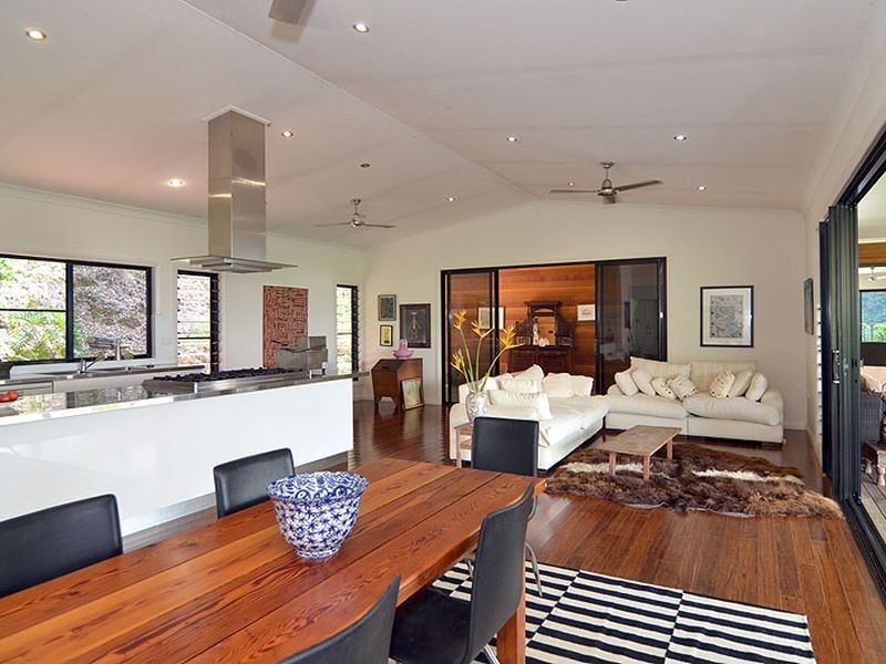 300 Mowbray River Road, Mowbray QLD 4877