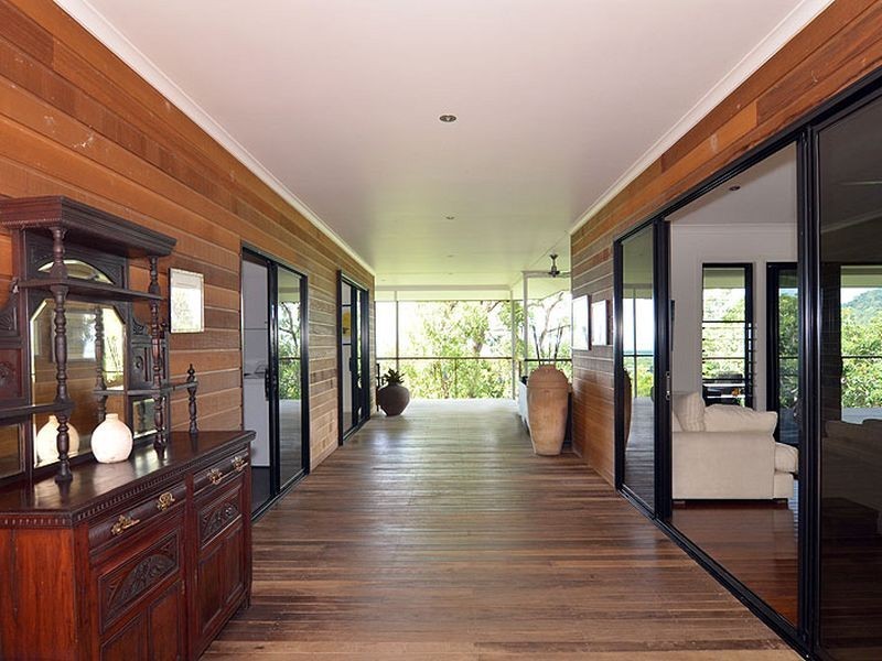 300 Mowbray River Road, Mowbray QLD 4877