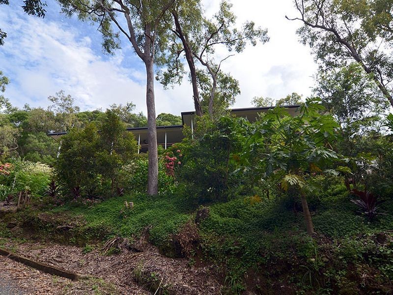 300 Mowbray River Road, Mowbray QLD 4877