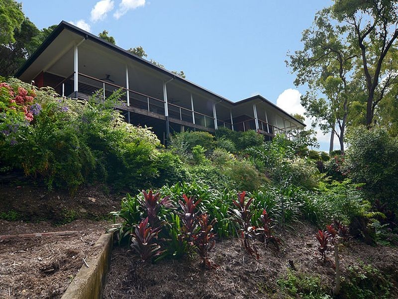 300 Mowbray River Road, Mowbray QLD 4877