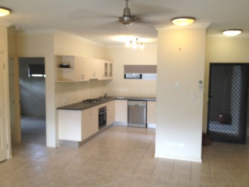 1 Villa on St Crispins/1 Morning Close, Port Douglas QLD 4877