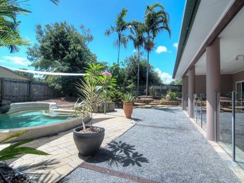 3 Shalom Close, Cooya Beach QLD 4873