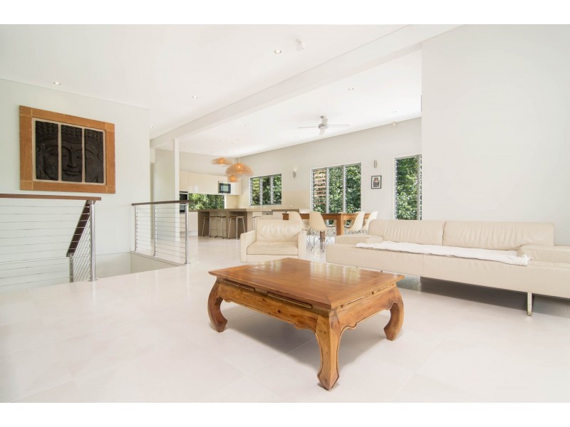 30 Oak Street, Oak Beach, Port Douglas QLD 4877