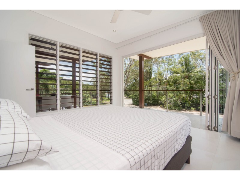 30 Oak Street, Oak Beach, Port Douglas QLD 4877