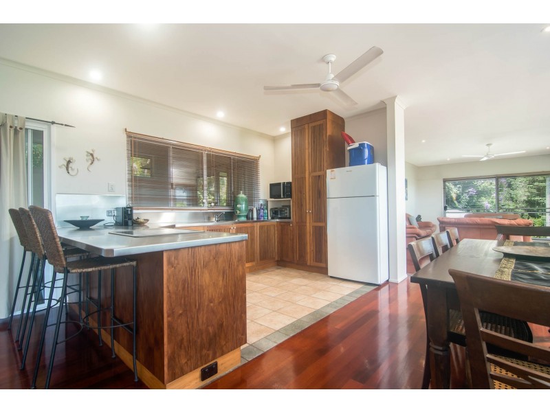 1301 Mossman Daintree Road, Rocky Point QLD 4873