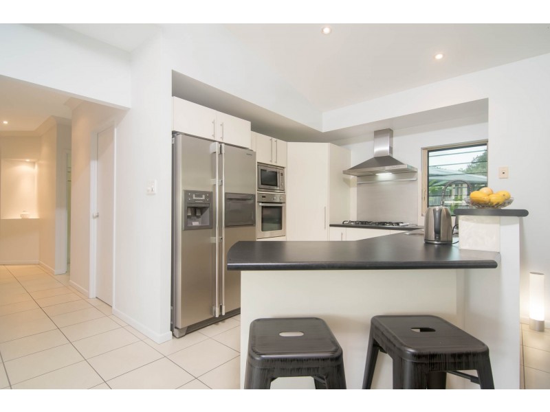5 Sunbird Close, Port Douglas QLD 4877