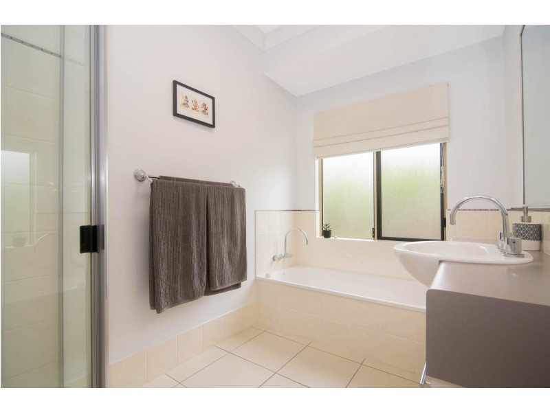 5 Sunbird Close, Port Douglas QLD 4877