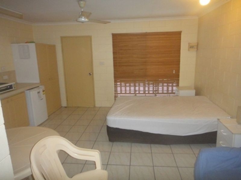 11 Triton Lodge/4 Triton Crescent, Port Douglas QLD 4877