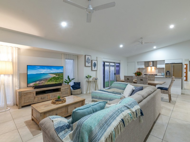 69 Milman Drive, Port Douglas QLD 4877