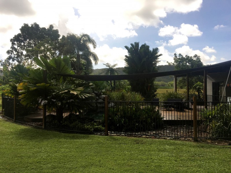 31 Kingston Road, Whyanbeel QLD 4873