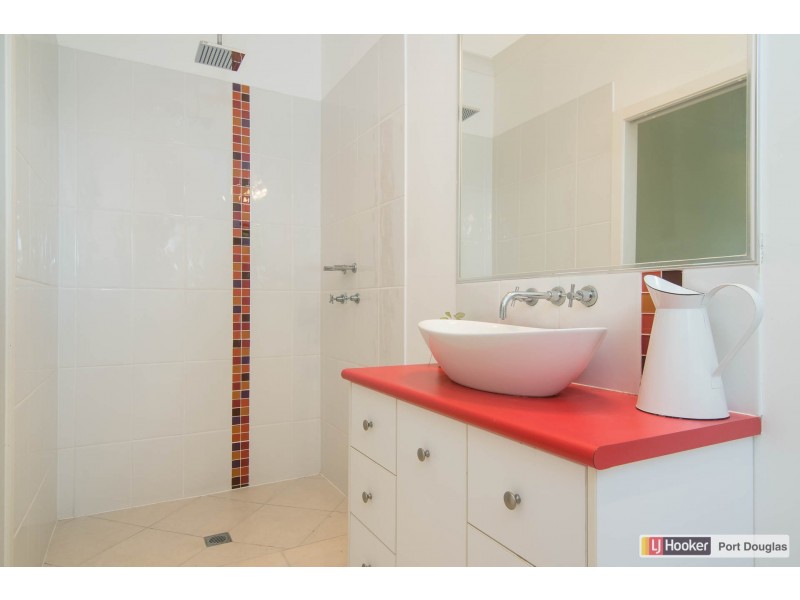 68 Cooya Beach Road, Cooya Beach QLD 4873