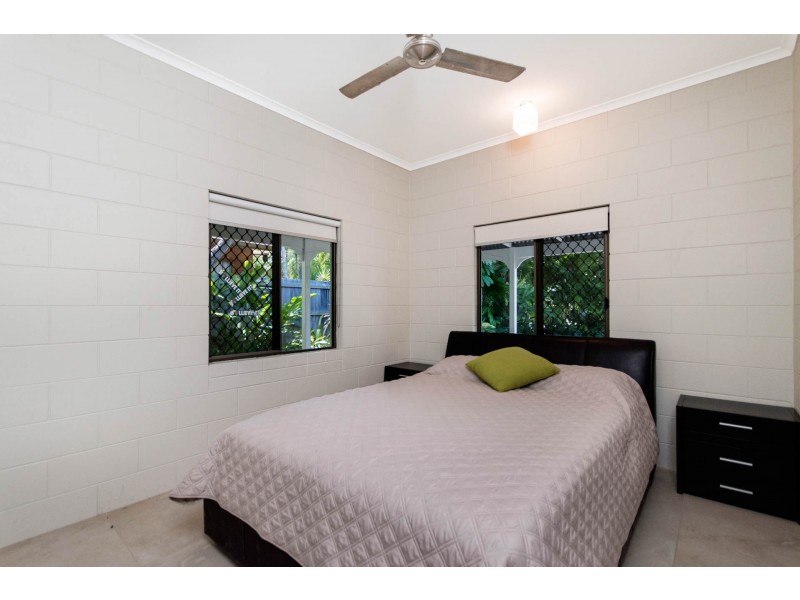 8 Limpet Avenue, Port Douglas QLD 4877
