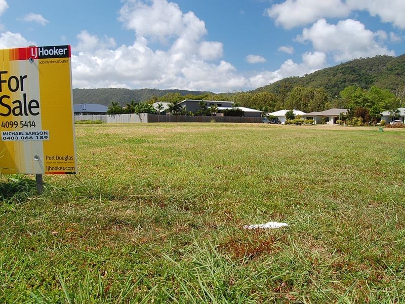 2 Dulku Close, Craiglie QLD 4877