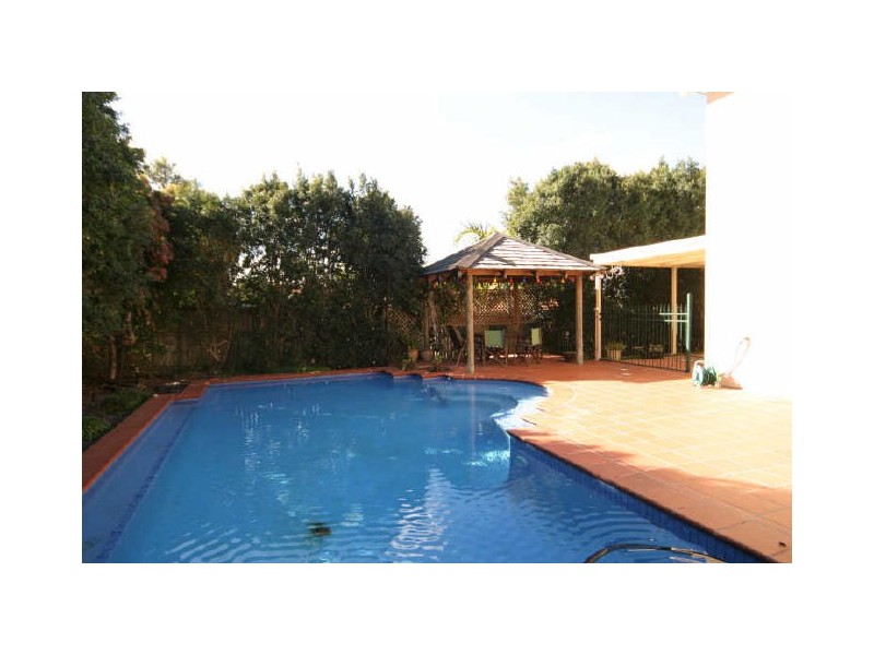 10 Abelia Close, Calamvale QLD 4116