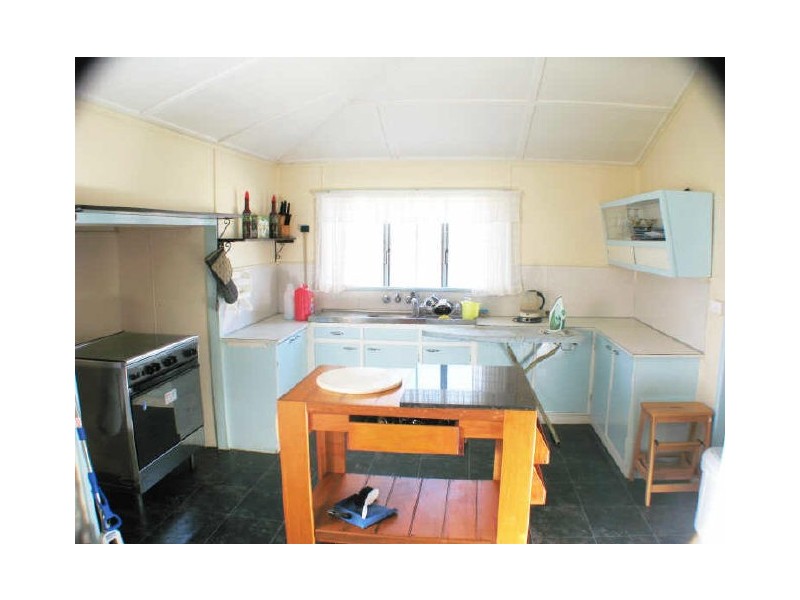 25 Barambah Street, Rockhampton QLD 4700