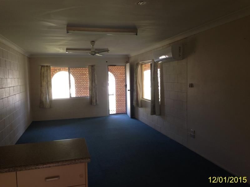 1/19 Hogan Street, Park Avenue QLD 4701
