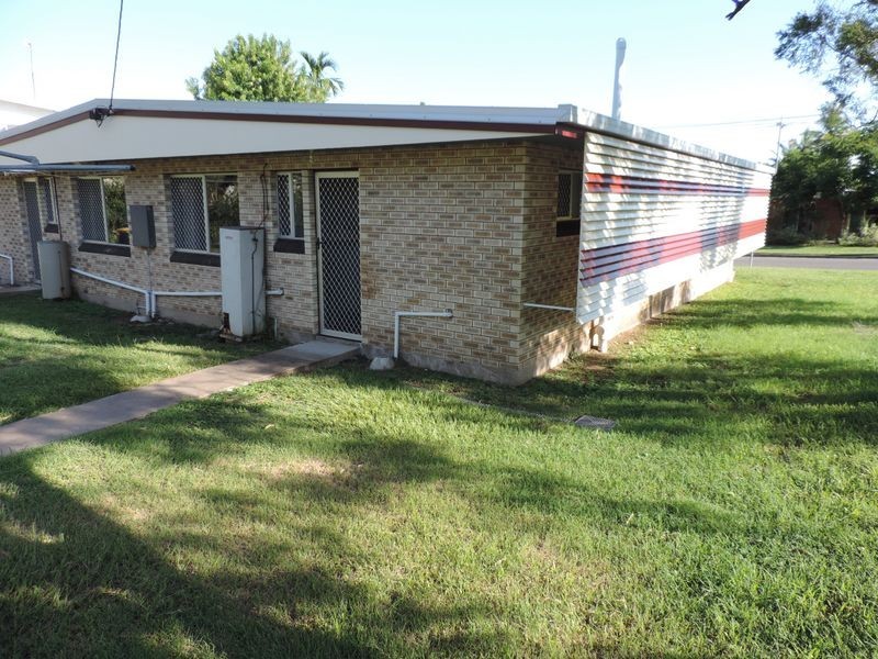 1/362 Irving Avenue, Frenchville QLD 4701