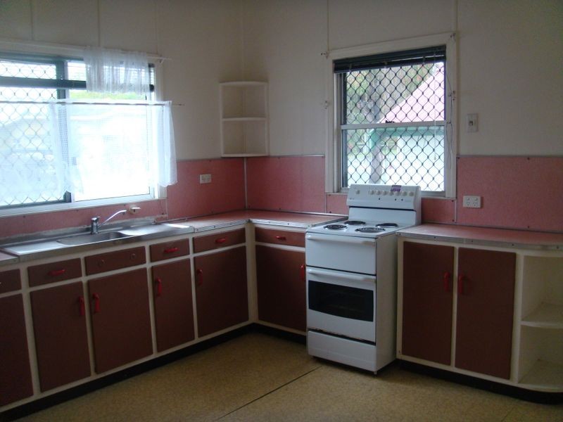 76 Murray Street, The Range QLD 4700