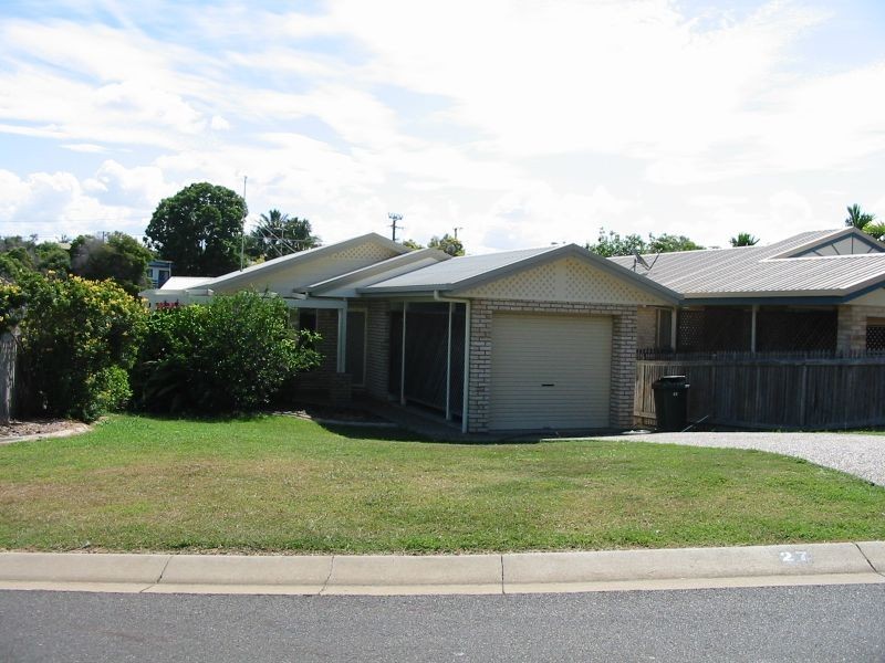 27 Van Haeren Street, Kawana QLD 4701