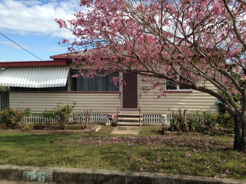 16 Laverack Street, The Range QLD 4700