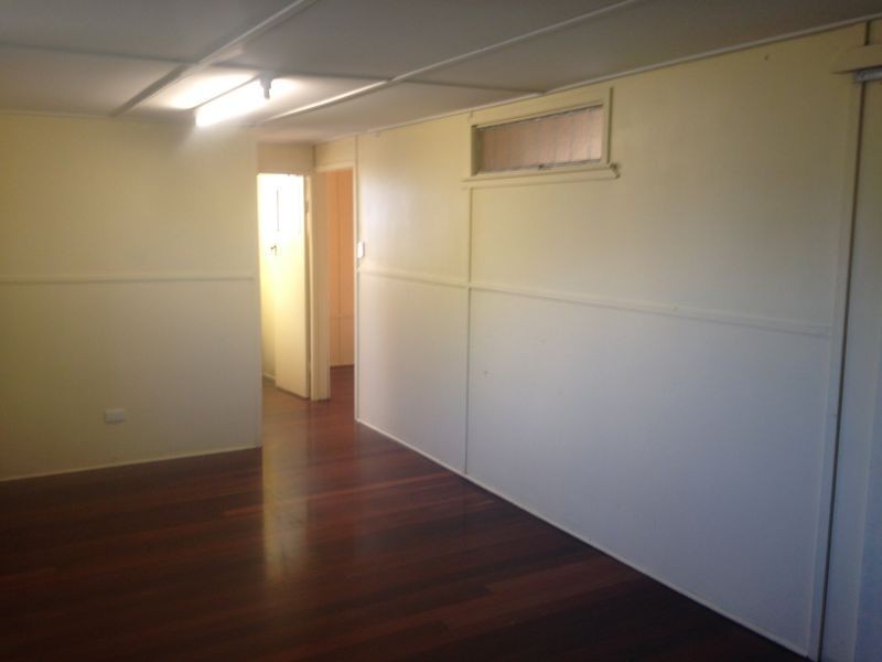 16 Laverack Street, The Range QLD 4700