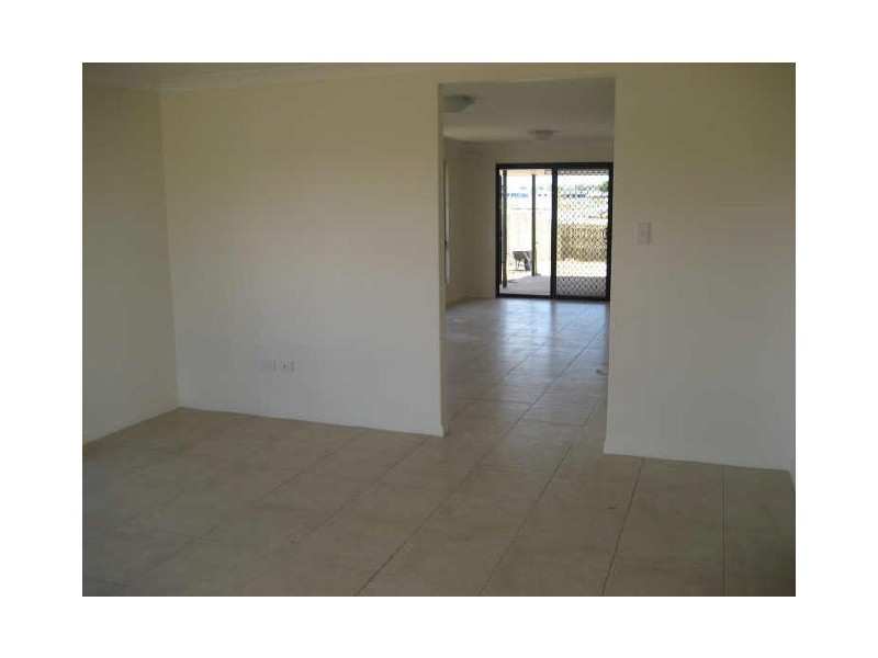 2 Joseph Street, Gracemere QLD 4702