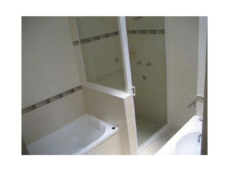 2 Joseph Street, Gracemere QLD 4702