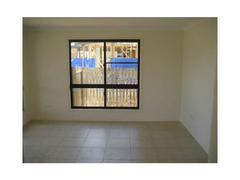 2 Joseph Street, Gracemere QLD 4702